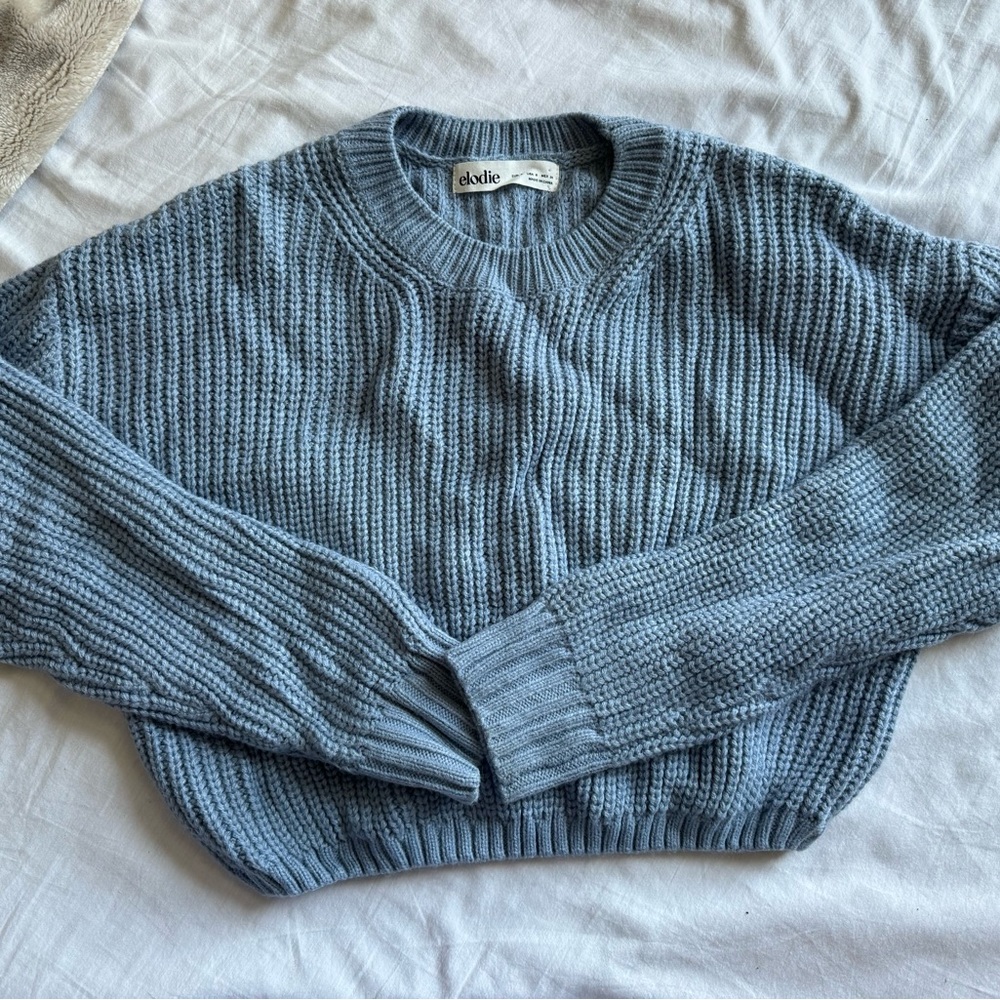 Blue sweater - Picture 3 of 4